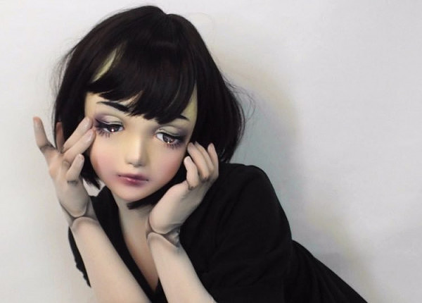 日本设计师创造世界首个“活娃娃模特” 让人毛骨悚然（组图） - 6