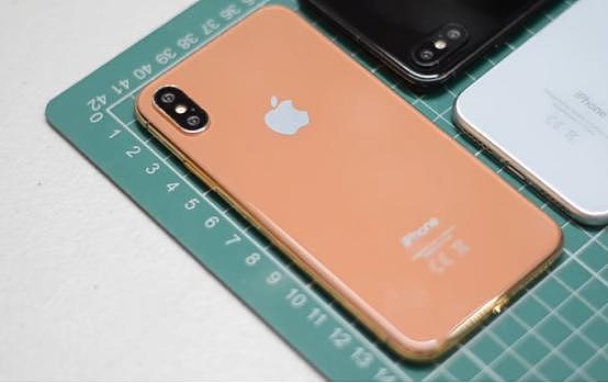 首批抢先开箱的iPhone8真机曝光 外观就这样（组图） - 4