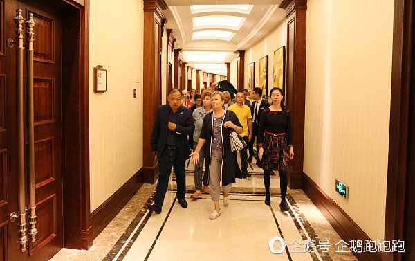 俄罗斯妹子们造访中国五星级酒店后 不想走了（组图） - 12