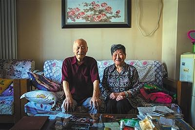 张国英老两口入住燕郊的养老院已近3年，对这里的生活已逐渐习惯。