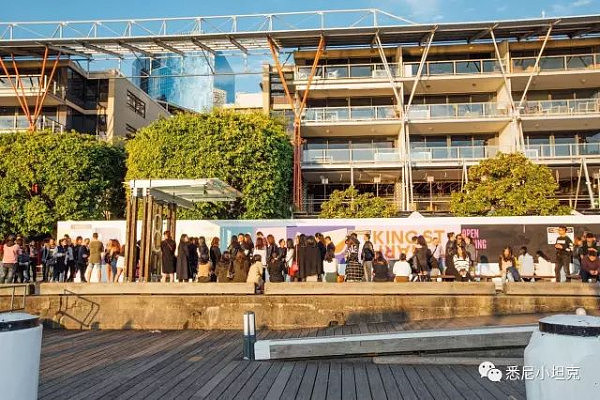 悉尼坦克第四季百人单身游轮派对圆满结束，赞助商二维码和活动照片欣赏。 - 2