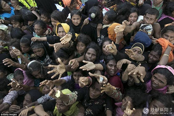缅甸：担心受到“种族清洗”，38万人逃离国境(组图) - 10