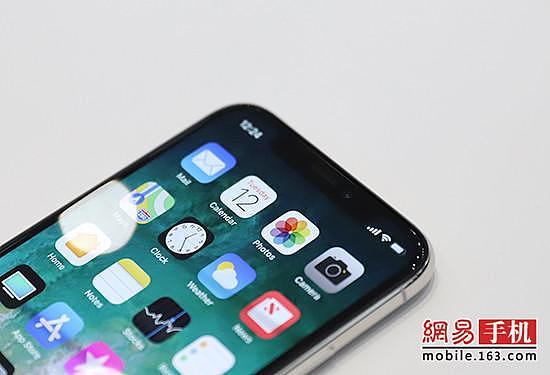 iPhone X真机上手体验：摸了你真的会欲罢不能