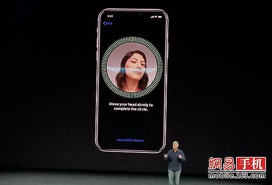 iPhone X真机上手体验：摸了你真的会欲罢不能