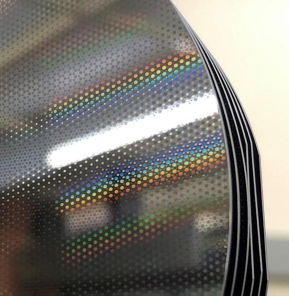 MIT科学家开发出适用于薄镜和硅晶片的低成本、高精度创新制造方法 - 1