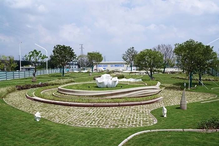 AICT使用回收混凝土3D打印了世界上第一个公园 - 11