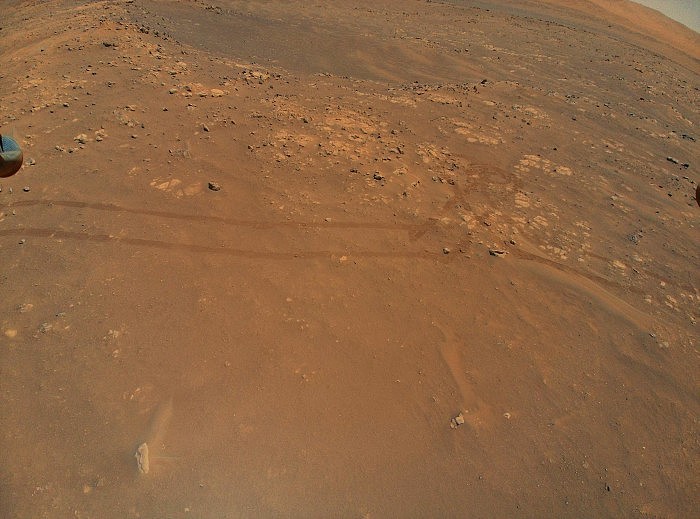 Perseverance-Rover-Tracks-on-Mars-scaled.jpg