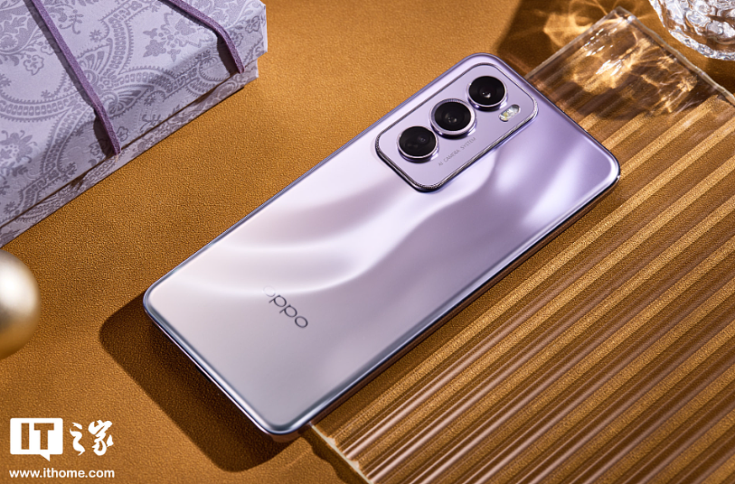 OPPO Reno12 / Pro 手机现已开售：首个能发布实况照片的安卓机，2699 元起 - 3