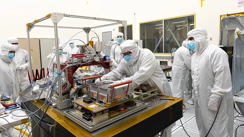 NASA开始组装“欧罗巴快船”：将于2024年前往木卫二 - 2