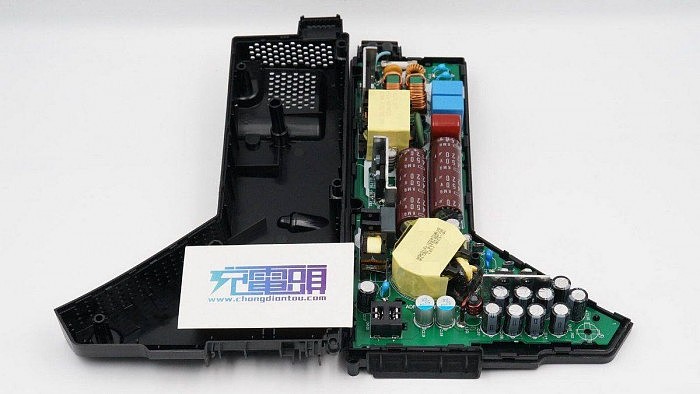 索尼PS5游戏主机372W电源ADP-400DR拆解报告 - 9