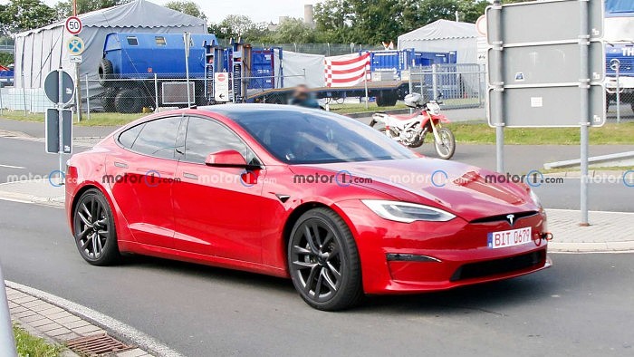 特斯拉Model S Plaid现身纽博格林 或将打破圈速记录 - 1