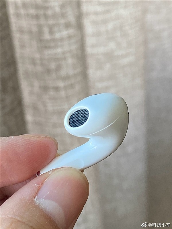 网友吐槽AirPods 3越南产做工差 业内人士：确实如此、建议售后处理 - 2