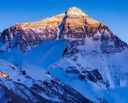 珠穆朗玛峰是世界最高峰，海拔高度有多少？ - 1