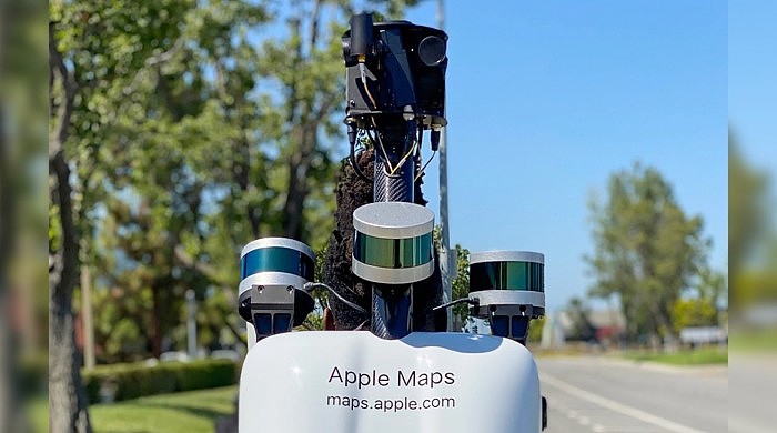 47668-93084-Apple-Maps-Backpack-xl.jpg