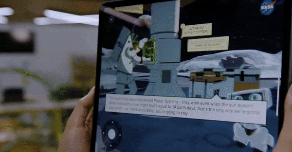NASA 发布首部交互式图像小说，可以和机器人、宇航服、月球前哨面对面 - 9