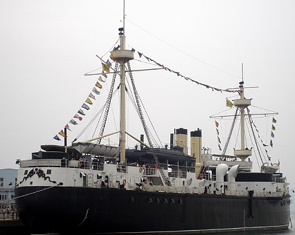 定远铁甲舰：19世纪末的海上巨兽 - 1