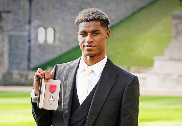 年轻一辈球员的楷模，拉什福德今日被正式授予英国员佐勋章 - 1