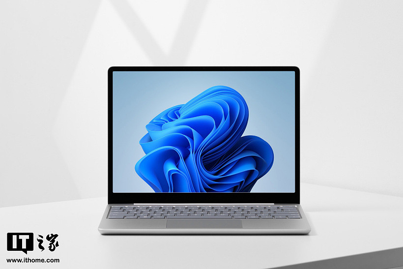 【IT之家开箱】微软 Surface Laptop Go 2 亮铂金图赏 - 3