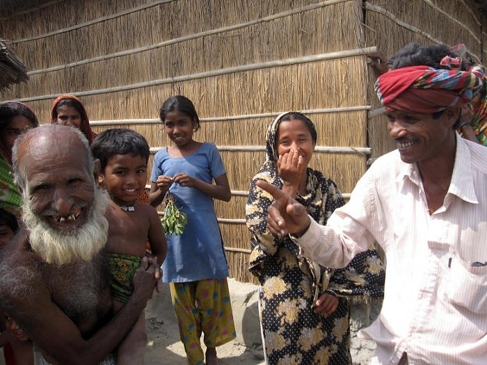 Bangladesh-Villagers-777x583.jpg