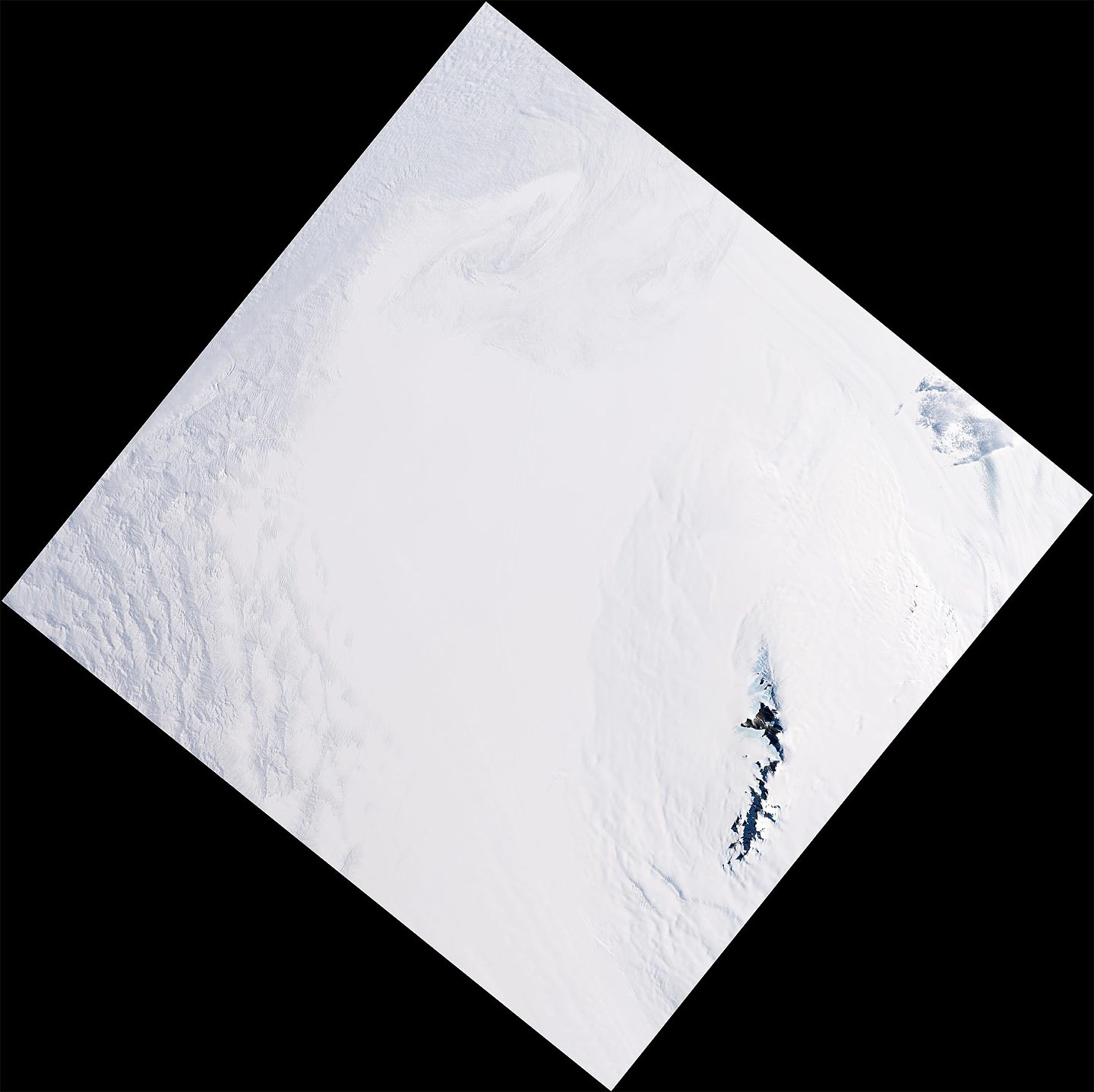 南极日全食的惊人太空照片：月球的阴影让白色大洲黯然失色 - 3
