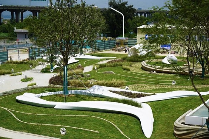 AICT使用回收混凝土3D打印了世界上第一个公园 - 7
