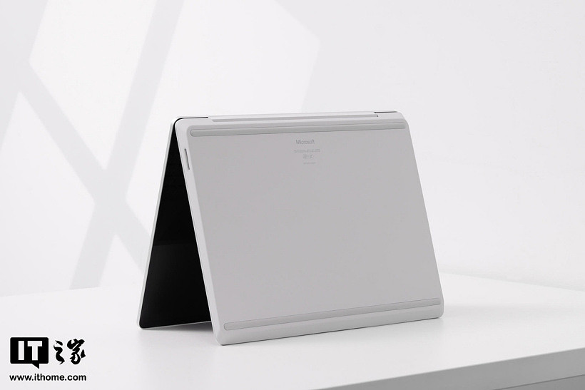 【IT之家评测室】微软 Surface Laptop Go 2 评测：巨硬品质，巨硬价格 - 8