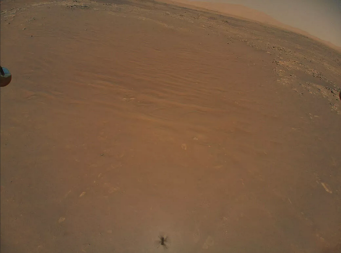 试着在这张“机智号”快照中找到NASA的火星探测器吧 - 1