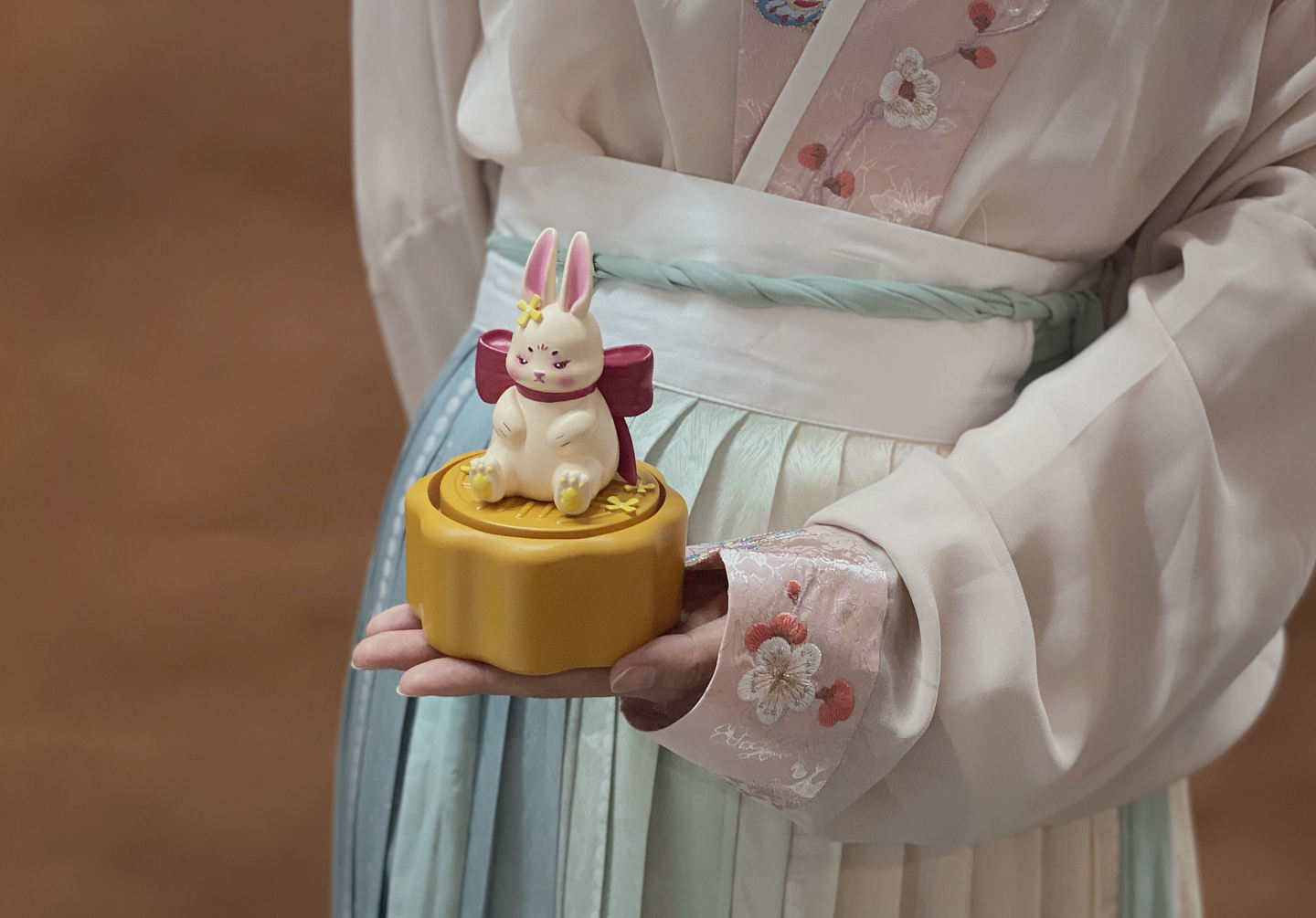 潮玩新品 | 月饼兔兔音乐盒 偷吃月饼的兔子~ - 7