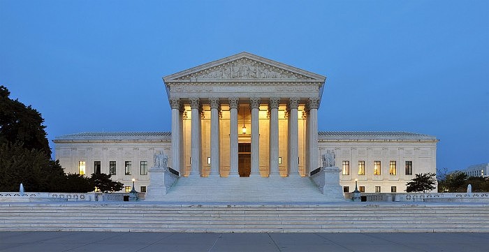 美国最高法院表示不会考虑重写诽谤法 - 1