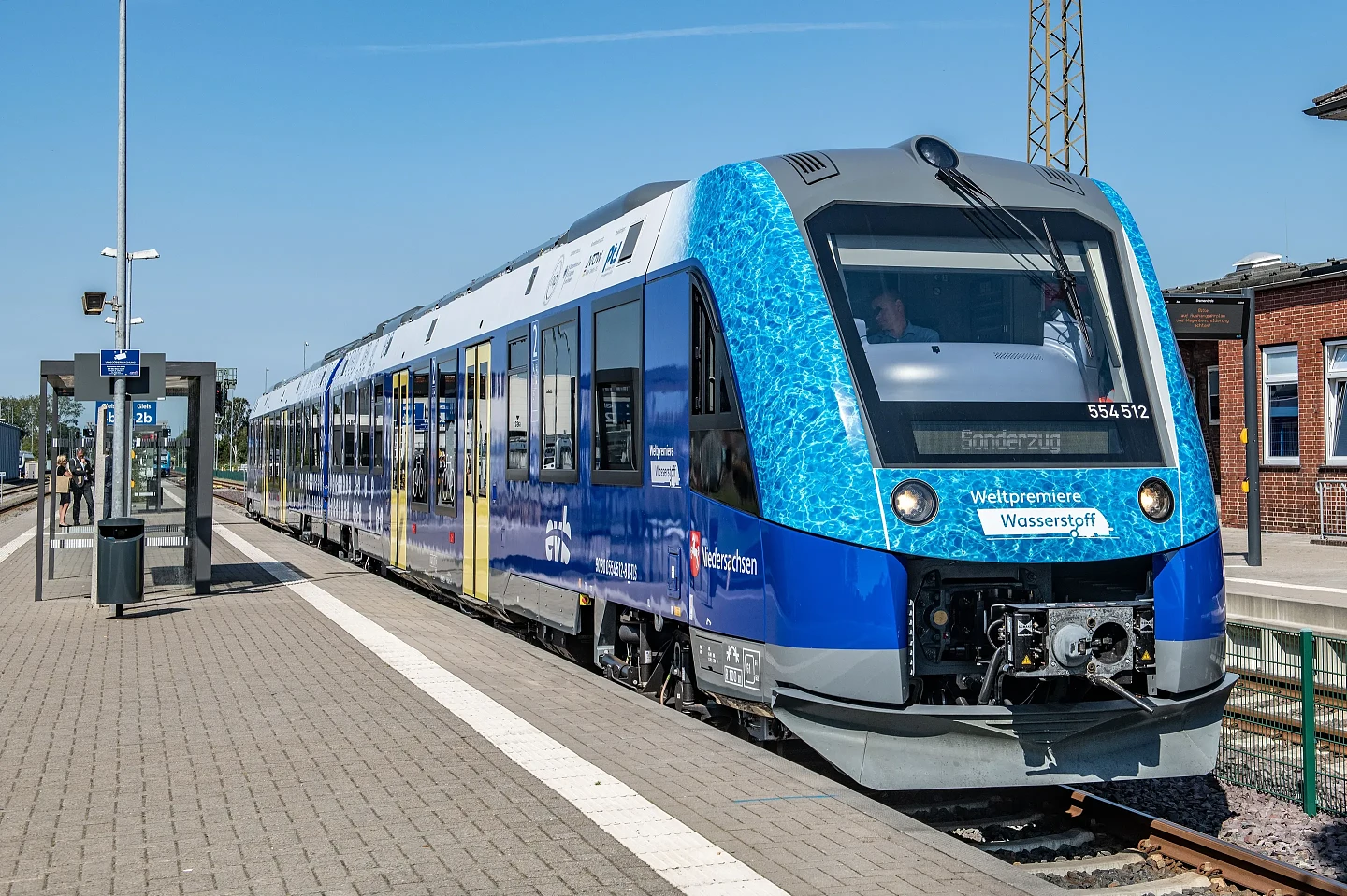 Coradia iLint氢动力列车在德国投入客运服务 - 3