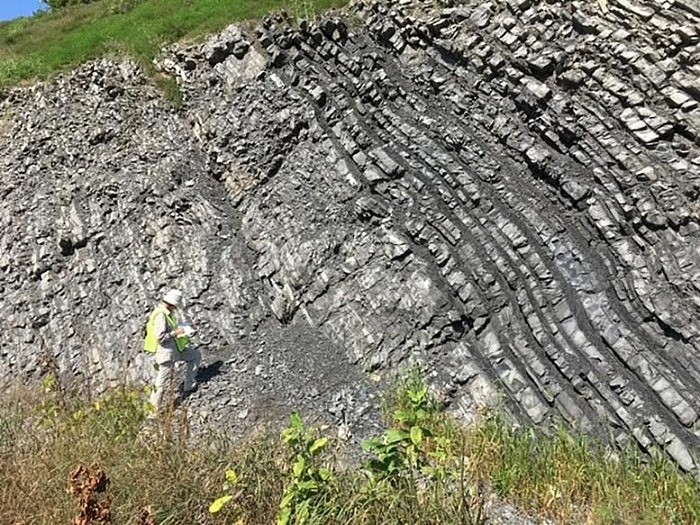 Boriana-Kalderon-Asael-Collecting-450-Million-Year-Old-Rock-Samples.jpg