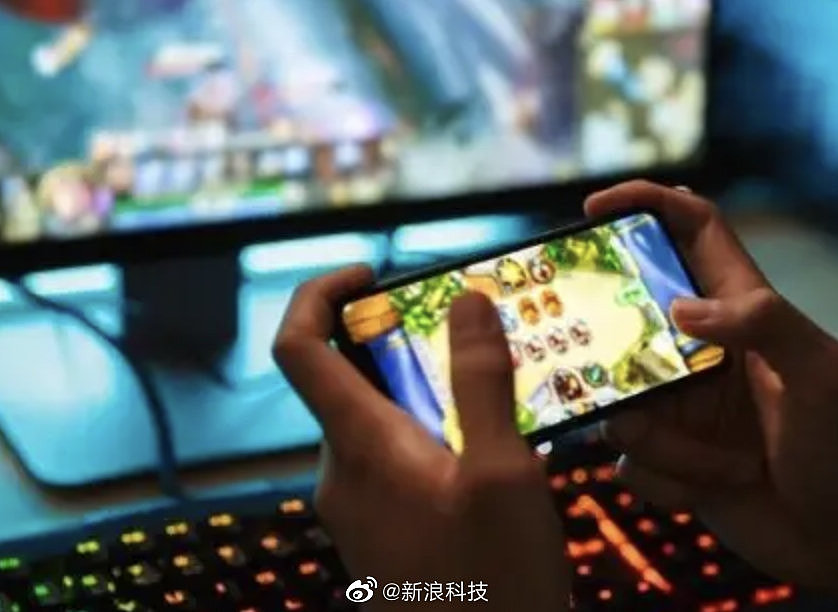 中国游戏市场10月销售收入197.68亿元 6个月内首次环比正增长 - 1