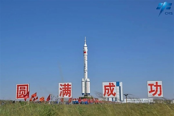 中国空间站新跨越 长征五号B火箭运抵发射场 - 5