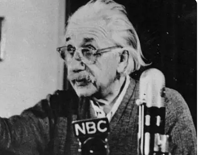 爱因斯坦的信仰之旅：科学尽头的神学 - 1