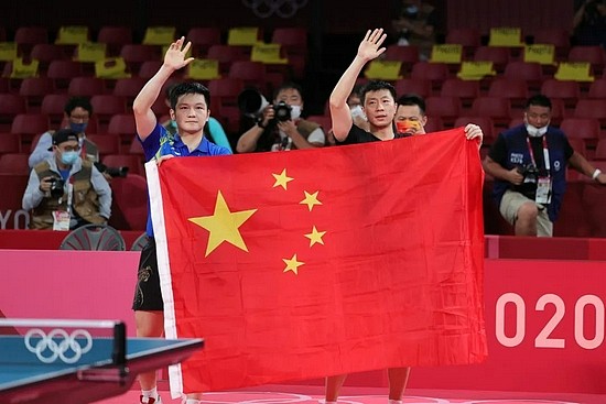 中国乒乓球队好消息不断！他们手中的球是怎么制造出来的？ - 2