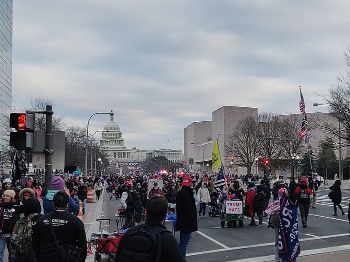 US_Capitol_January_6th_2021_during_the_riot.jpg