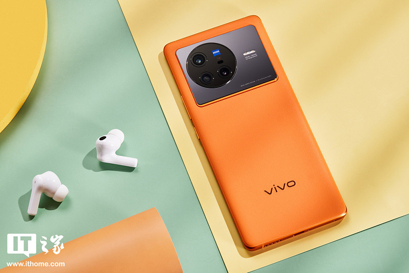 vivo X80 系列手机获推 OriginOS 4 14.2.6.1：相机直出水印、AI 差旅助手 - 1