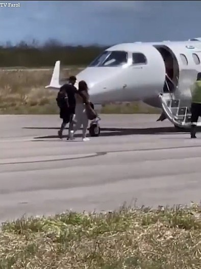 太阳报：热苏斯携新女友乘私人飞机前往里约 - 1
