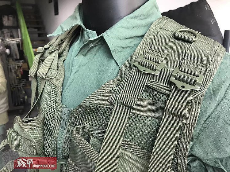 冷门收藏系列——委内瑞拉单色作训服和装具 - 10