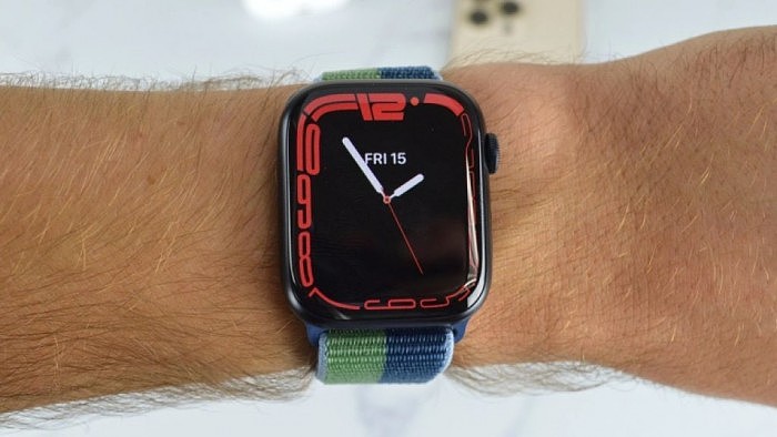 [图]Apple Watch Series 7简评：改善快充 最大竞争对手是前几代 - 2