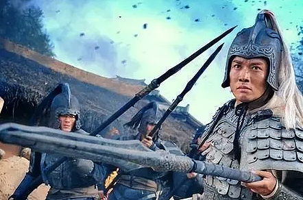刘备称汉中王后关张马黄都是大将军 赵云为什么只是杂号将军 - 1