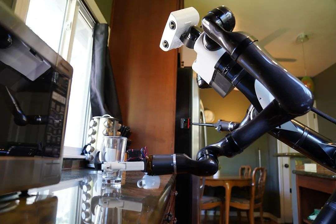 丰田第四代机器人，原来是个“做家务的男孩”：日本老年护工短缺问题迫在眉睫 - 3