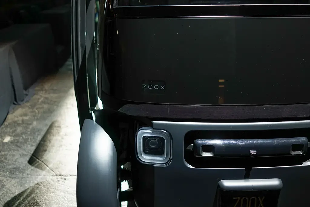 Zoox展示自动驾驶的电动出租车 官方表示即将商用 - 5