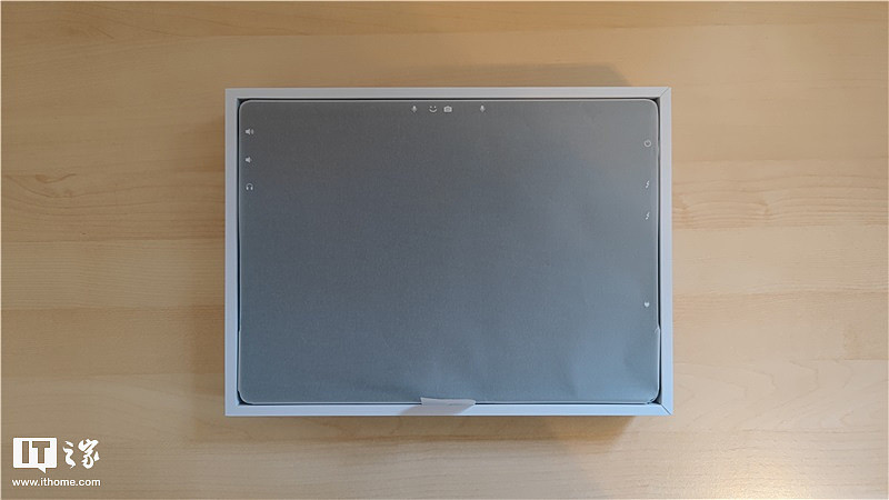 微软 Surface Pro 8 首发开箱图赏及使用初体验 - 3