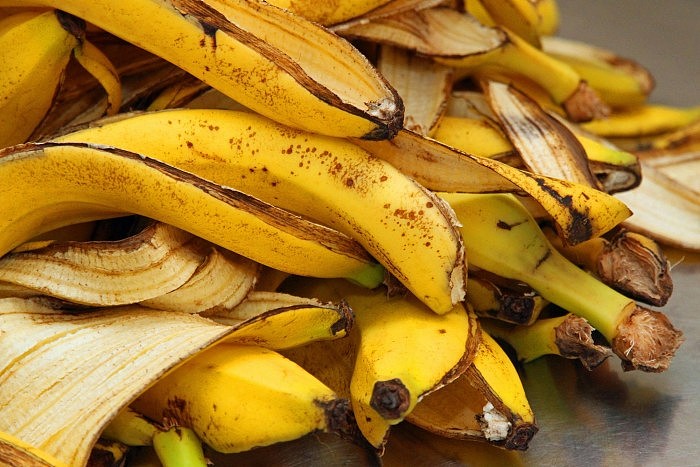 科学家研究从香蕉皮等生物质中提取氢气燃料 - 1