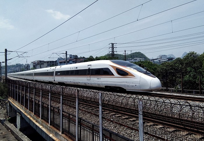 黄黄高铁试运行：设计时速350公里 武汉到杭州仅需3小时 - 2