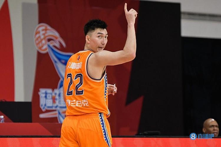 上海男篮新增完成3名球员注册：可兰在列 张知垚&戴昊升入一队 - 1