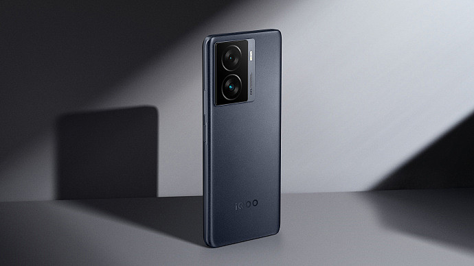 iQOO Z7 手机正式发布：骁龙 782G、120W 快充、LCD 直屏，1599 元起 - 1