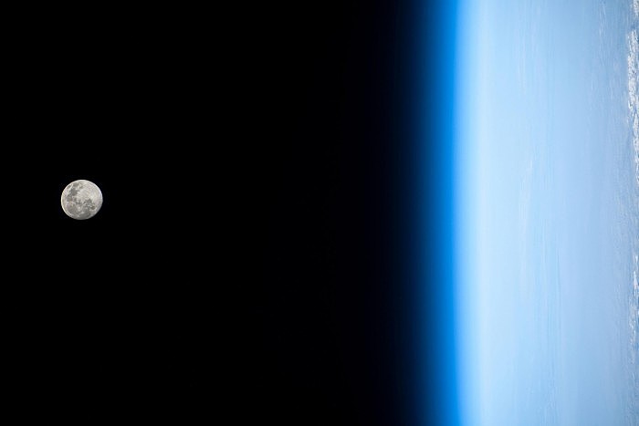 NASA宇航员继续执行破纪录的任务 准备太空行走安装太阳能电池 - 2