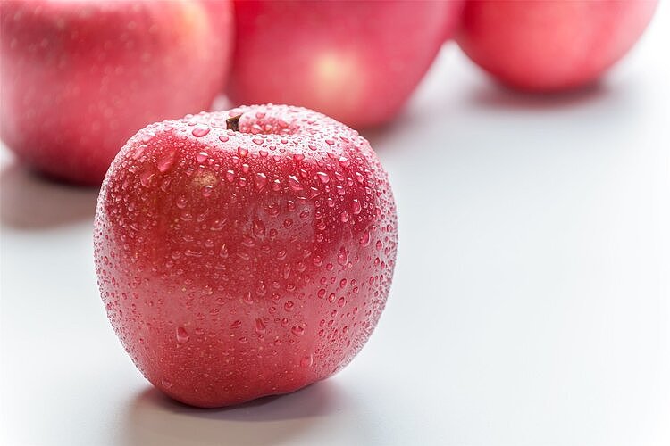 空腹吃苹果能清宿便？苹果晚上吃会中毒？吃苹果不受伤，这篇全了 - 2